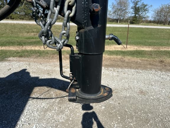 Image of EZ Haul Hay Handler equipment image 3