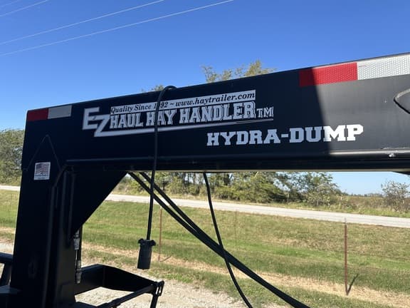 Image of EZ Haul Hay Handler equipment image 2