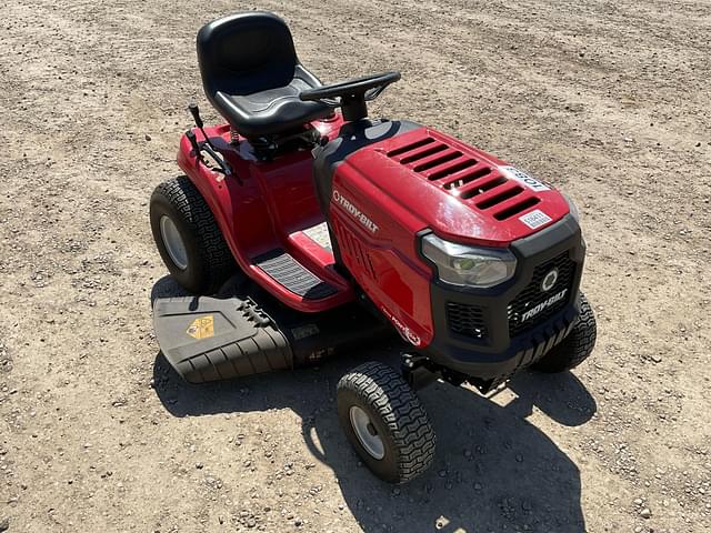 Image of Troy Bilt Pony equipment image 2
