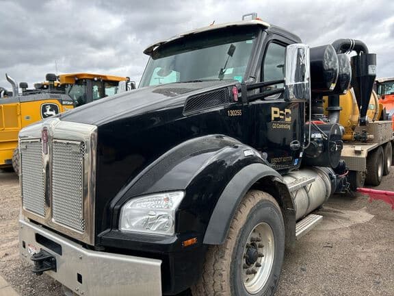 Image of Kenworth T880 Primary image