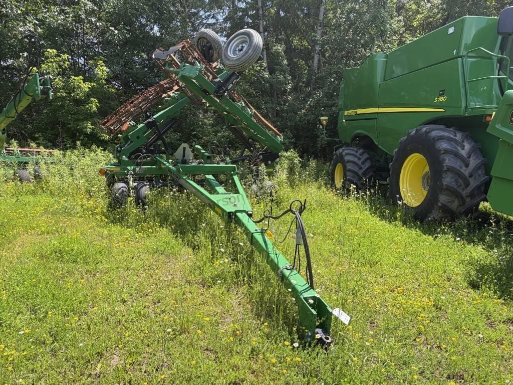 2021 Unverferth 1245 Equipment Image0