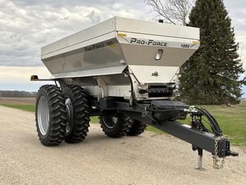 Main image Unverferth Pro Force 1850