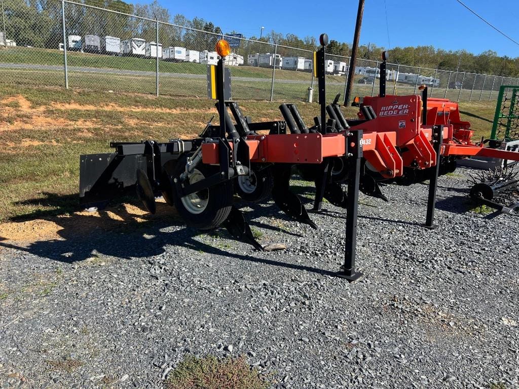 2021 Unverferth 432 Equipment Image0