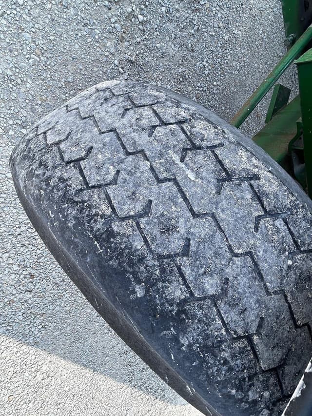 Image of Unverferth 530 equipment image 1