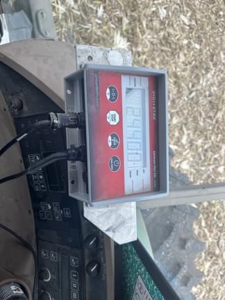 Image of Unverferth 860 equipment image 3