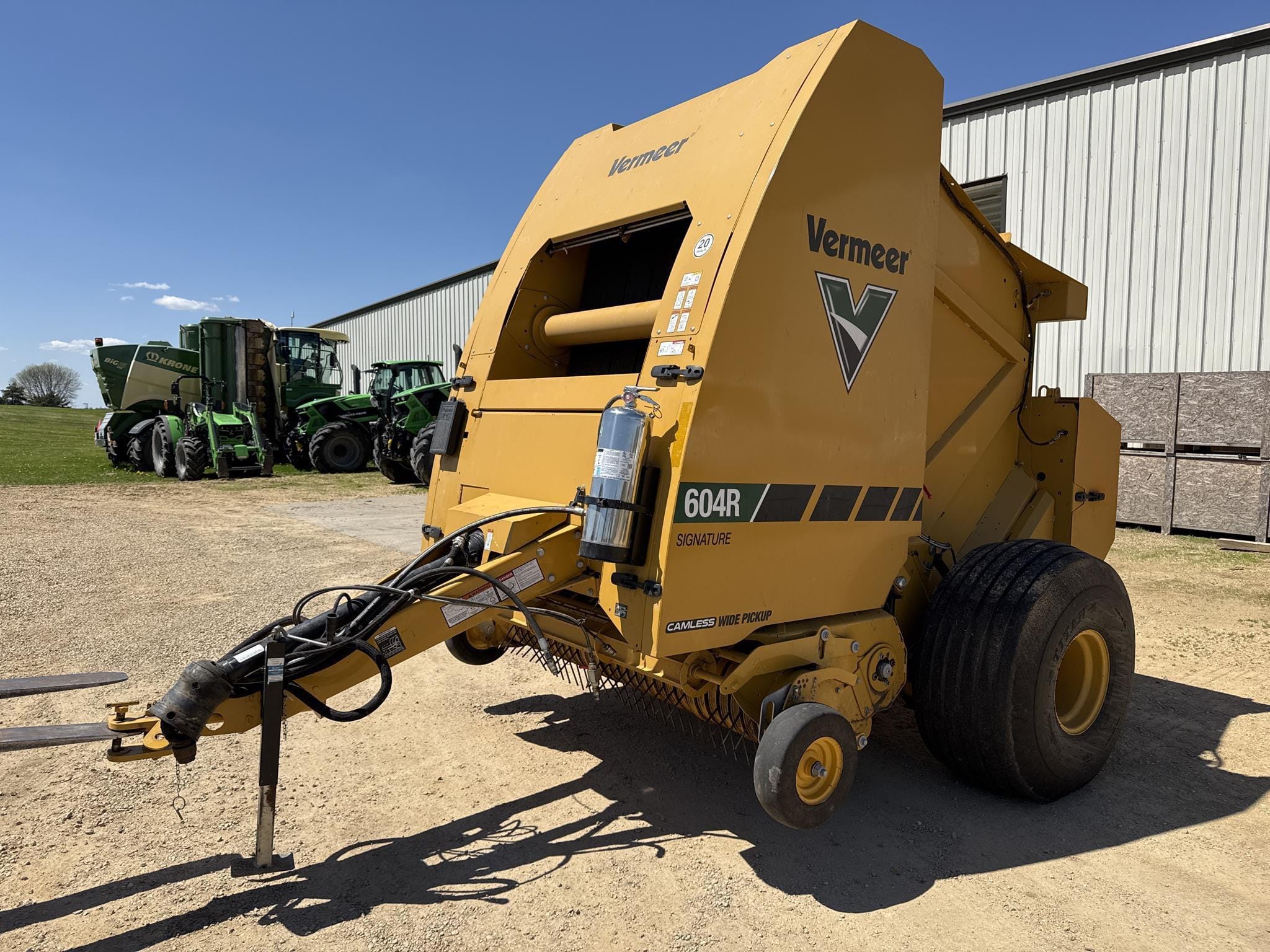 2021 Vermeer 604R Signature Equipment Image0