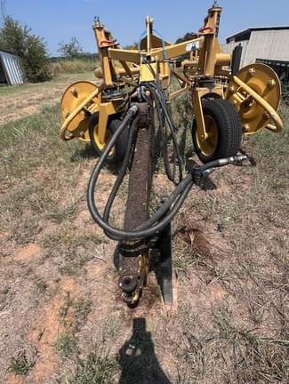 Image of Vermeer R2300 equipment image 4