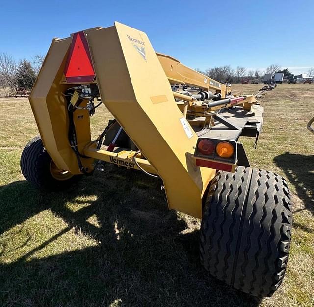 Image of Vermeer TM1210 equipment image 4