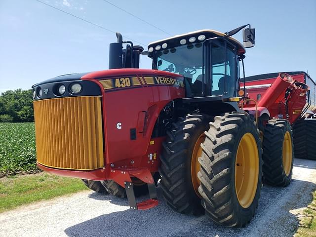 Image of Versatile 430 equipment image 3
