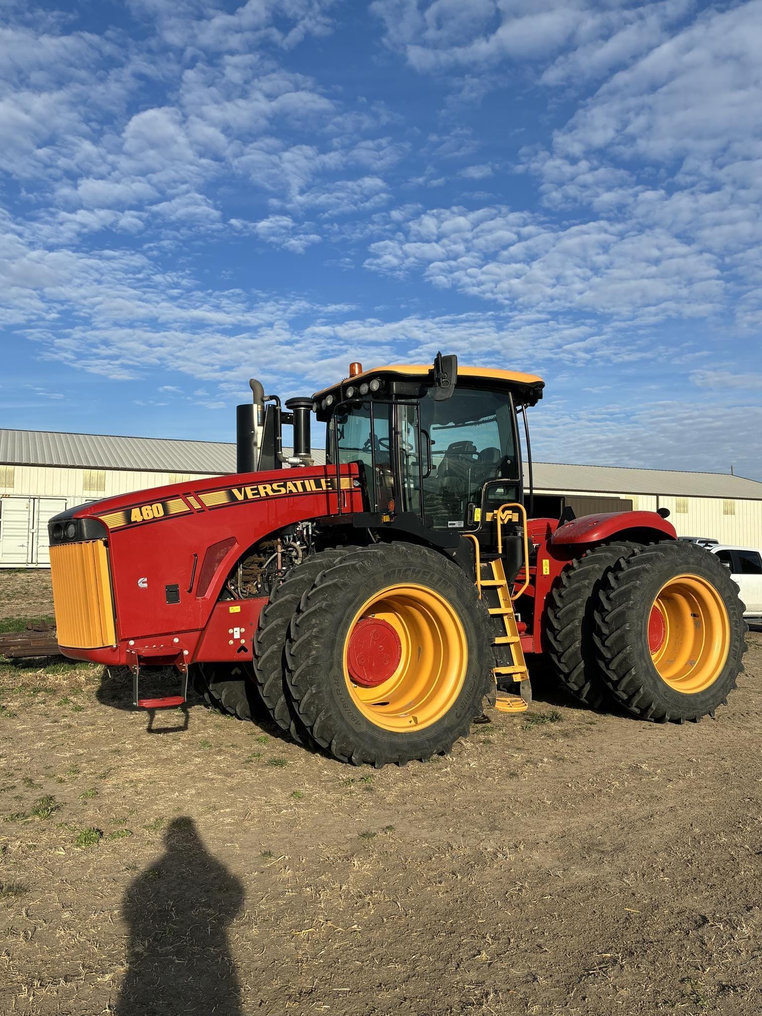 2021 Versatile 460 Equipment Image0