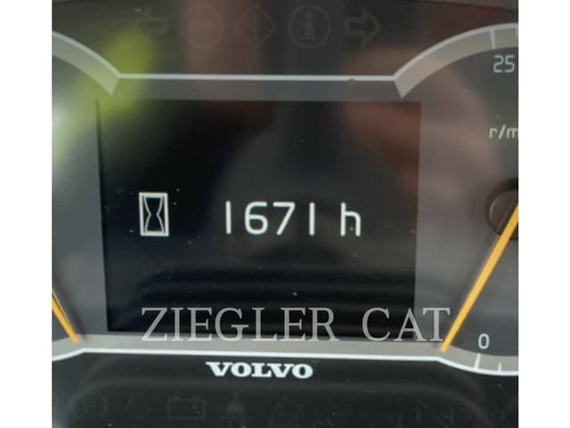 Image of Volvo L90H equipment image 4