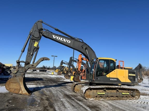 Image of Volvo EC200EL Primary image