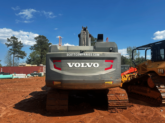 Image of Volvo EC350EL equipment image 2
