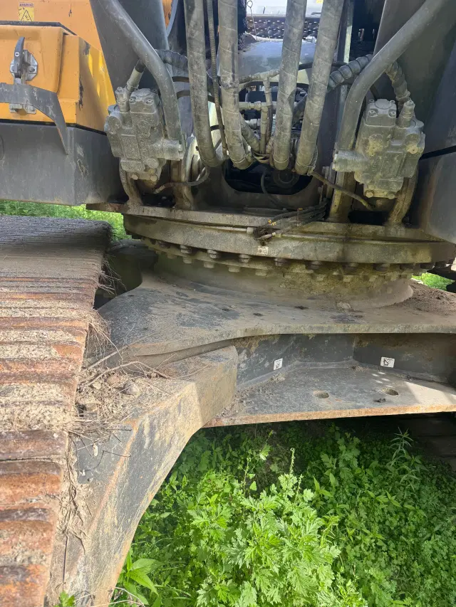Image of Volvo EC480EL equipment image 3