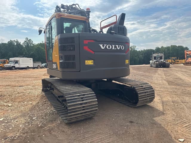 Image of Volvo ECR145EL equipment image 4