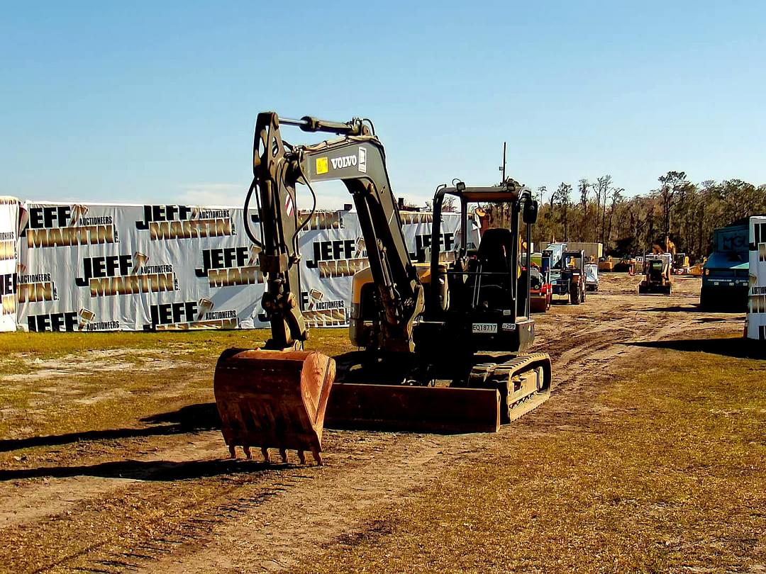 Image of Volvo ECR88D Primary image