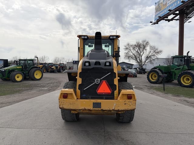 Image of Volvo L60H equipment image 3