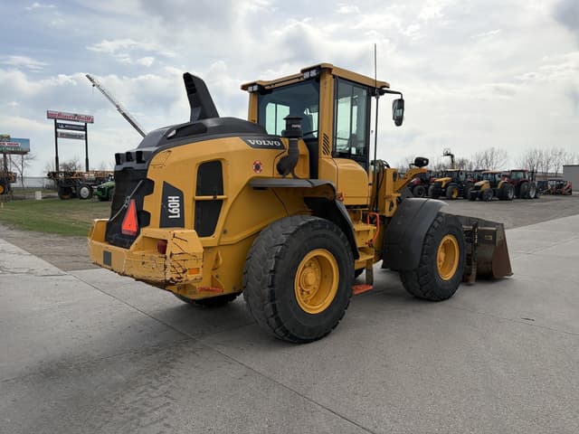 Image of Volvo L60H equipment image 4