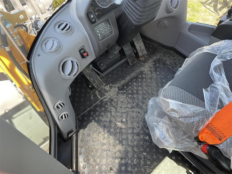 Main image Volvo L60H 26
