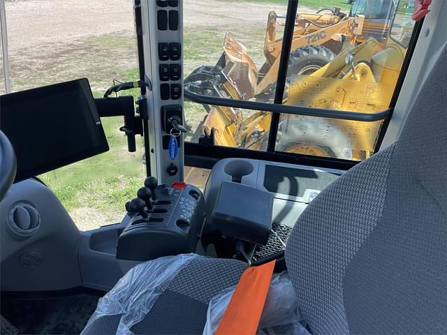 Thumbnail image Volvo L60H 27