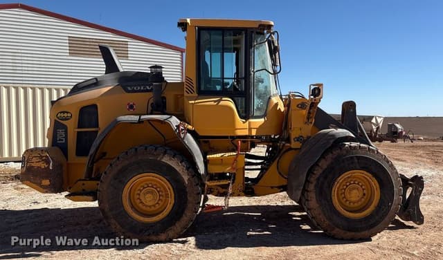 Image of Volvo L70H equipment image 3