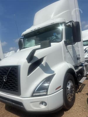 2021 Volvo D13 Image