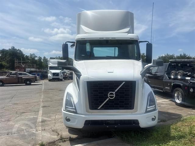 Image of Volvo D13 equipment image 1