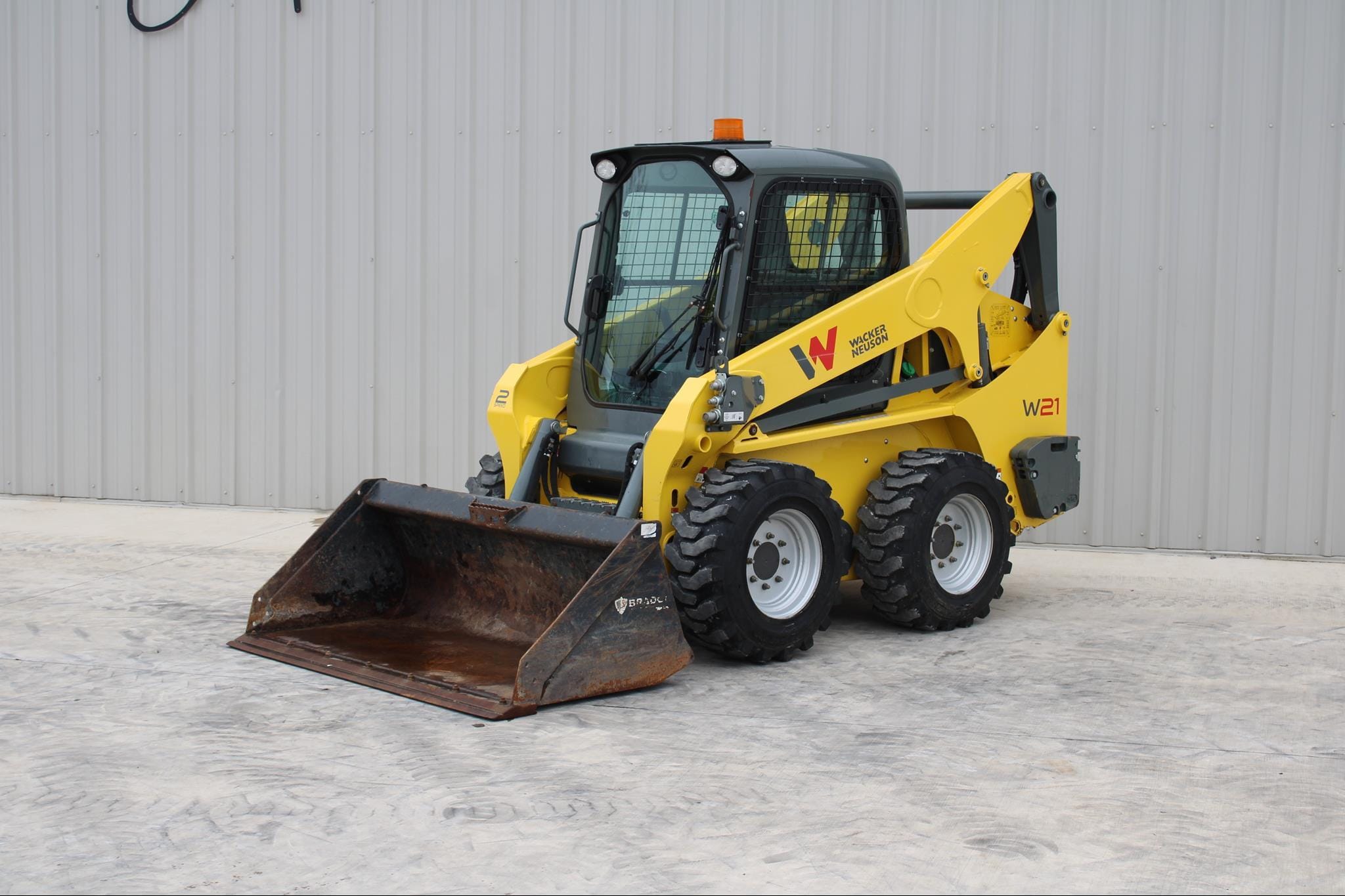 2021 Wacker Neuson SW21 Equipment Image0