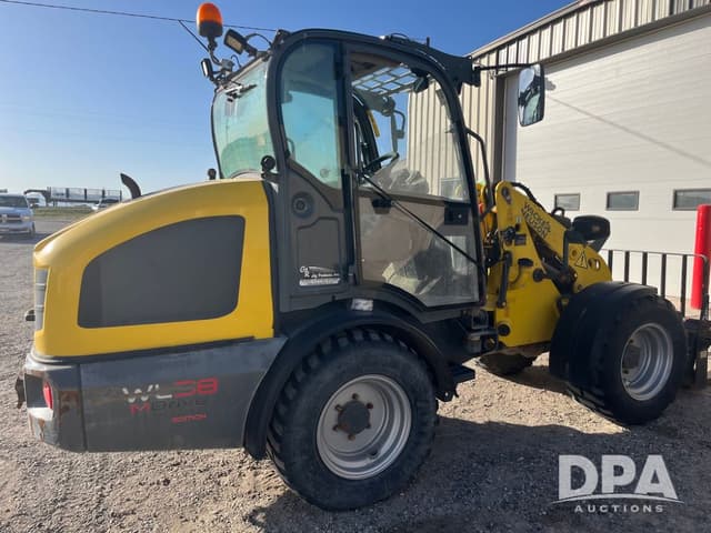 Image of Wacker Neuson WL38 equipment image 4