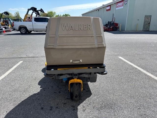 Image of Walker C19i equipment image 3