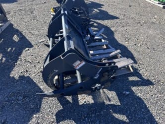 2021 Westendorf 4300 Equipment Image0