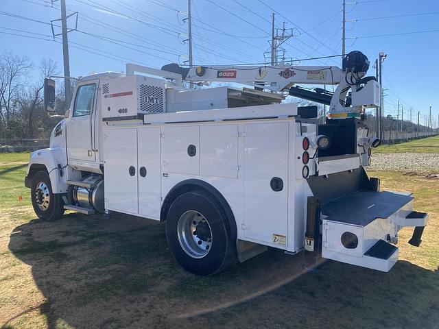 Image of Western Star 4700 equipment image 1