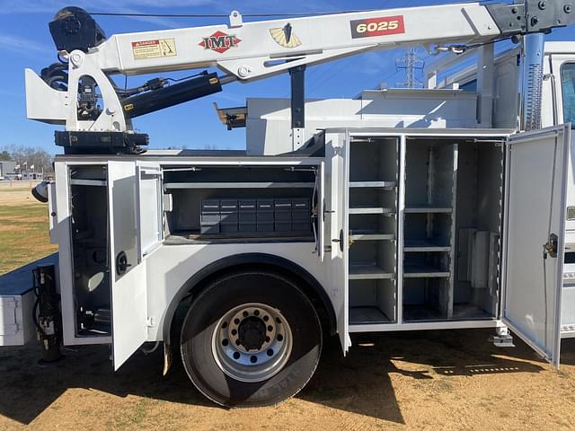 Image of Western Star 4700 equipment image 4