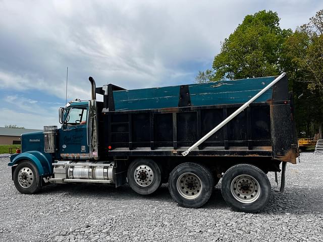 Image of Western Star 4900EX equipment image 1