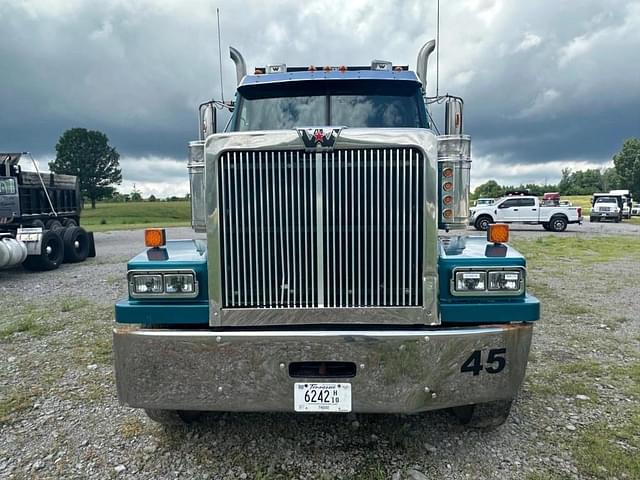 Image of Western Star 4900EX equipment image 1