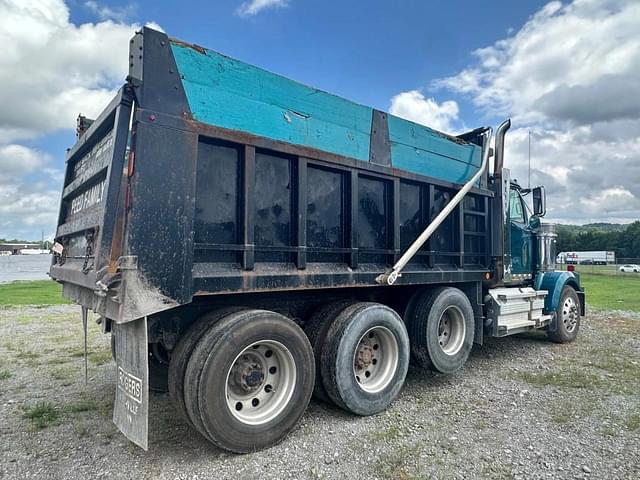 Image of Western Star 4900EX equipment image 3