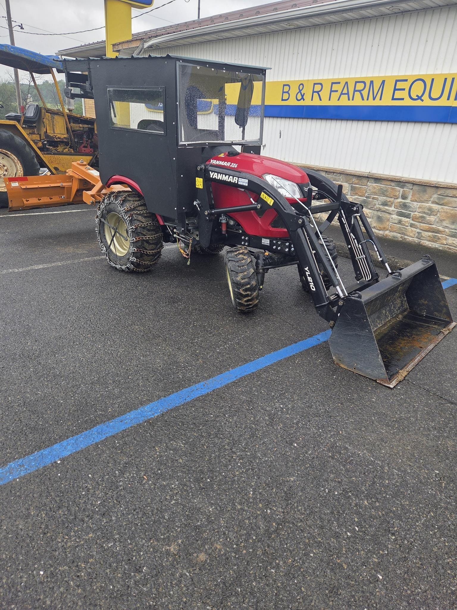 2021 Yanmar 324 Equipment Image0