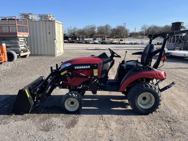 Image of Yanmar SA223 equipment image 1