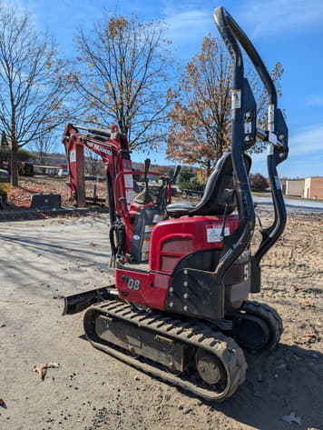 Main image Yanmar SV08