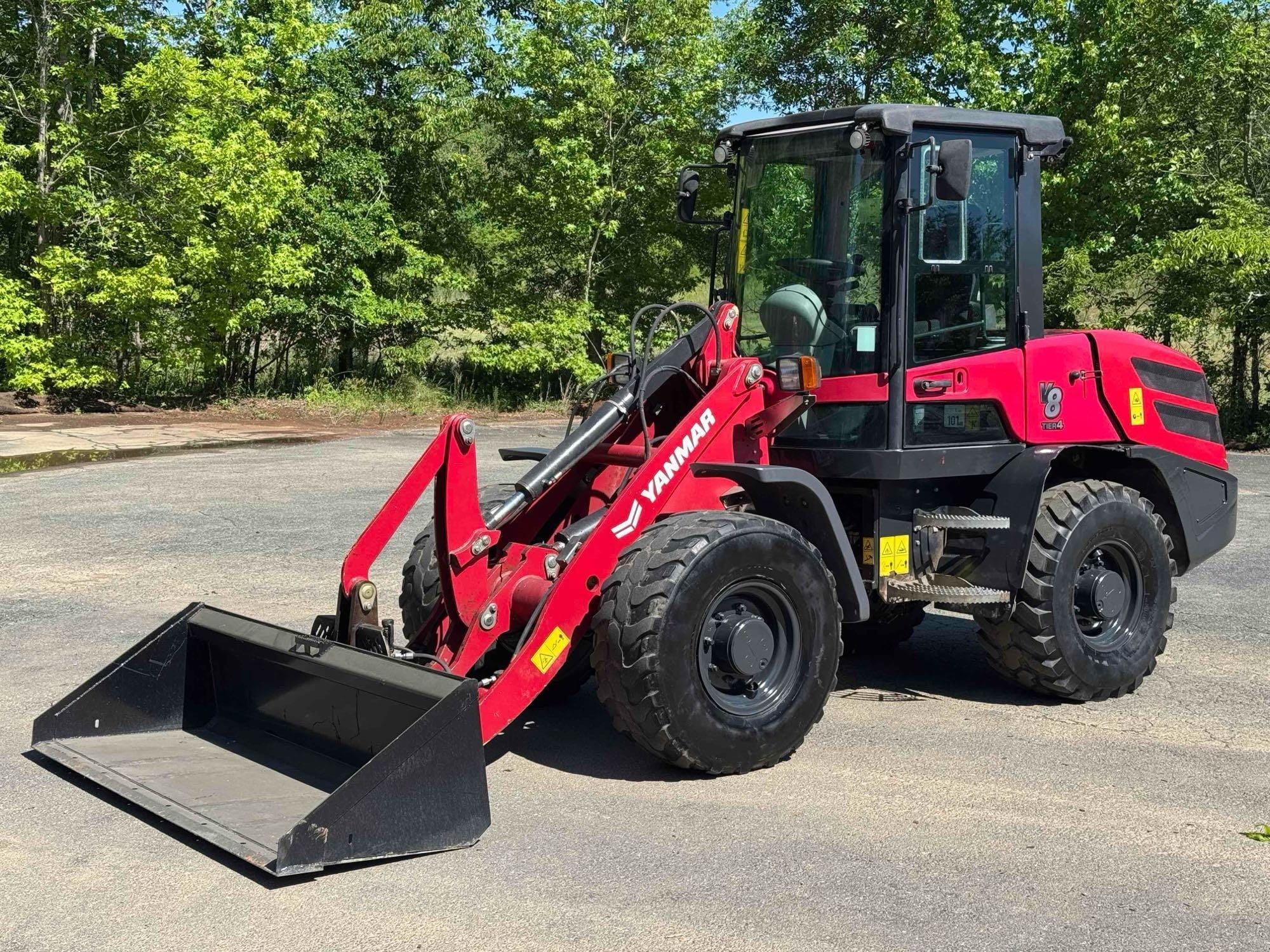 2021 Yanmar V8 Equipment Image0