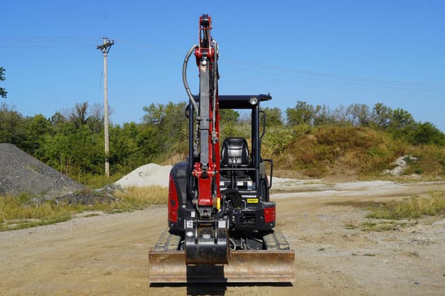 Image of Yanmar Vio35-6A equipment image 4