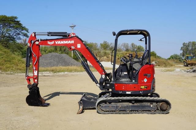 Image of Yanmar Vio35-6A equipment image 2