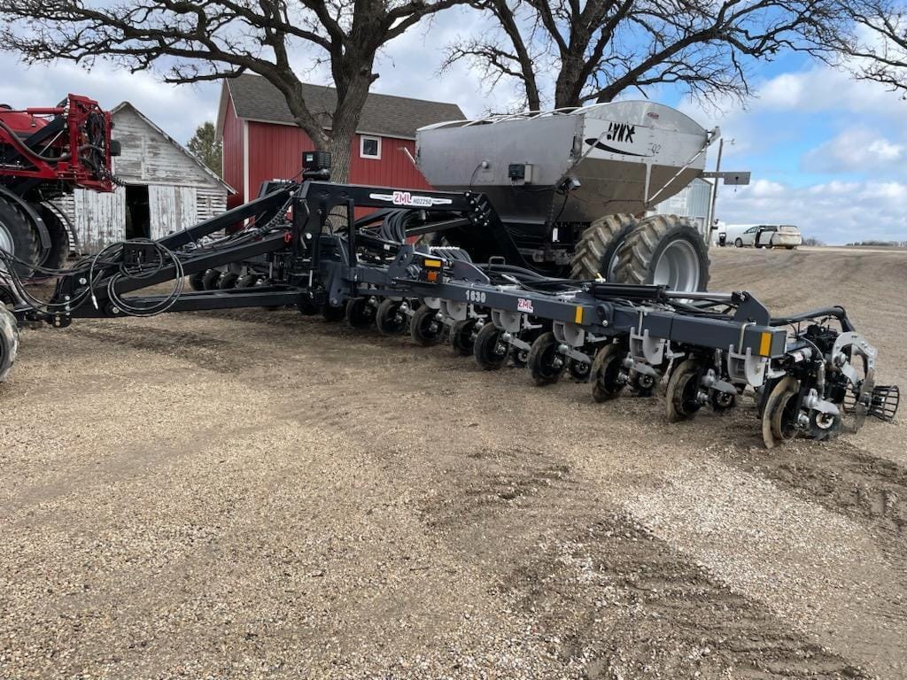 Main image ZML Contour King ST