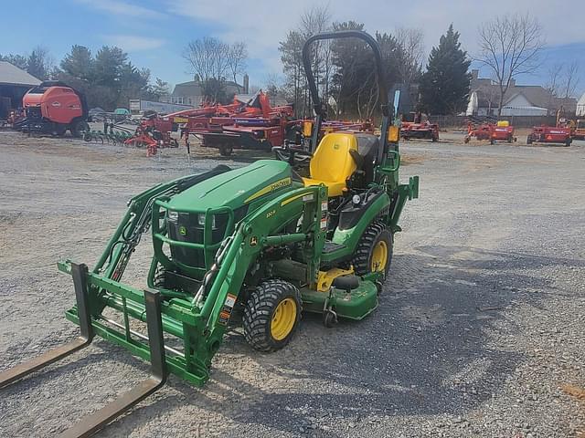 Image of John Deere 1025R equipment image 2