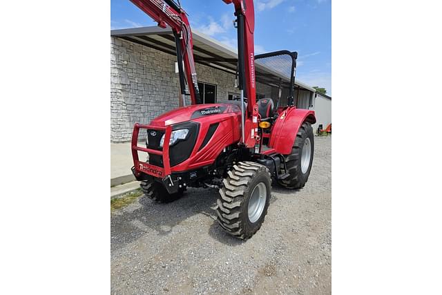 Image of Mahindra 2660 equipment image 4