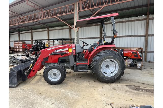 Image of Massey Ferguson 2860E equipment image 1