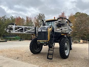 2022 RoGator RG1300C Equipment Image0