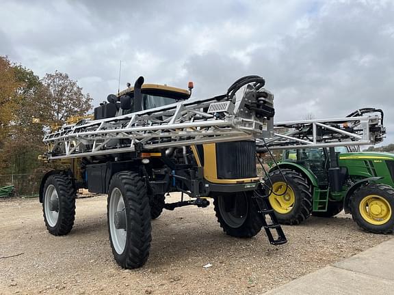 Image of RoGator RG1300C equipment image 1