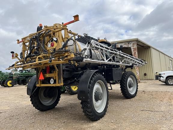 Image of RoGator RG1300C equipment image 3