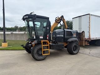 2022 Alamo Mantis 4142 Equipment Image0